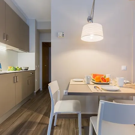 Flateli 430 Bcn برشلونة